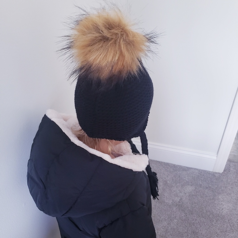 kids fur pompom knit hat - Picture 5 of 7